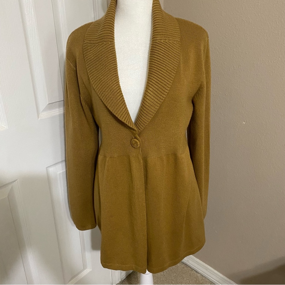 JM Collection Golden Brown Sweater Size M Tunic Single Button Open Front Collar